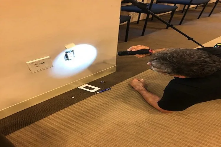 深圳反窃听检测-企业如何防范商业间谍？深圳反窃听服务公司